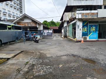 Tanah Jl Pramuka Jakpus: LT 5000 m2, Strategis Jalan Raya, Cocok Kantor