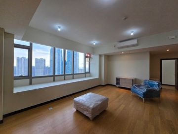 2 Bedroom with Parking The Residences at The Westin Manila Sonata Condo For Sale Mandaluyong