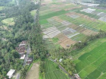 jual tanah Luasan kecil view sawah terasering dekat kota, sangat strategis dengan kawasan asri di tabanan bali.