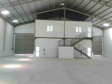 Disewakan 2 Gudang di Delta Silicon Cikarang