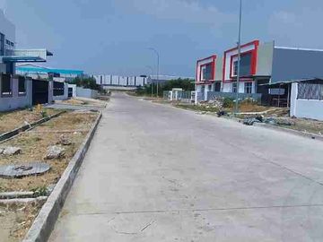 Disewakan 2 Gudang di Delta Silicon Cikarang