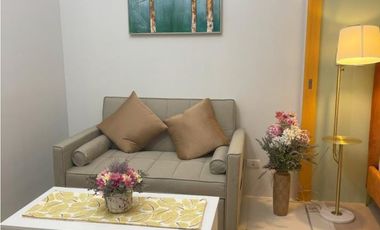 1 and 2 bedroom One Uptown Residences For Lease BGC