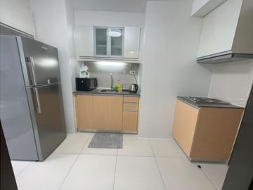 1 and 2 bedroom One Uptown Residences For Lease BGC