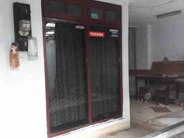 Dijual Rumah di Keramat Pulo,  LT. 188m2, LB. 170m2