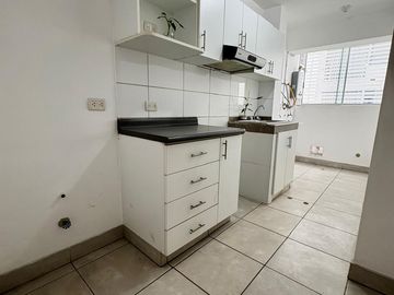 Venta de Departamento en edificio con gimnasio, piscina, cine, coworking, sauna, zona de parrilla y mucho más! Ahora a $118,000!