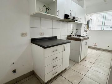 Venta de Departamento en edificio con gimnasio, piscina, cine, coworking, sauna, zona de parrilla y mucho más! Ahora a $118,000!