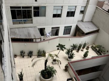 Venta de Departamento en edificio con gimnasio, piscina, cine, coworking, sauna, zona de parrilla y mucho más! Ahora a $118,000!