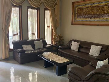 Rumah dekat ke sarijadi gunung batu pasteur