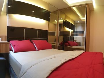 1BR Furnished Apartemen Madison Park - Mall Central Park