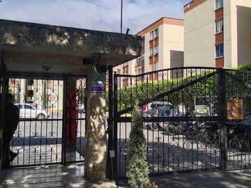 EXCELENTE UBICACIÓN APTO PRIMER PISO NORTE DE CALI