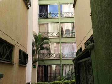 EXCELENTE UBICACIÓN APTO PRIMER PISO NORTE DE CALI