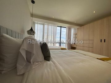 Departamento en Venta en Huixquilucan, Hacienda de las Palmas CMB 27-205.
