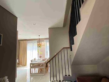 Rumah 2 Lantai Citrland Serang. Cluster Alcovy
