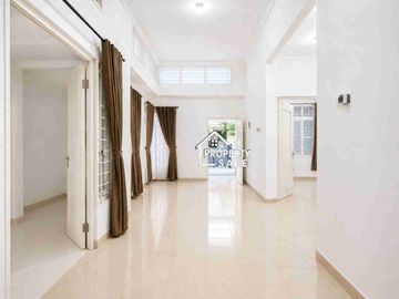 Dijual Dan Disewakan Rumah Minimalis 1 lantai bagus habis renovasi siap huni Cibubur Country Cikeas murah