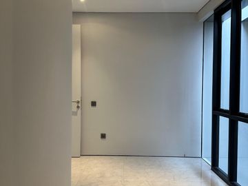 Rumah 2 lantai di Ciputat 10 meter dr pintu tol Ciputat dan pool busway