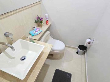 VENTA APARTAMENTO CABECERA. EDIFICIO LA CABECERA