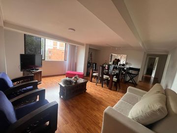 VENTA APARTAMENTO 3 HABITACIONES SECTOR LOS COLORES MEDELLIN