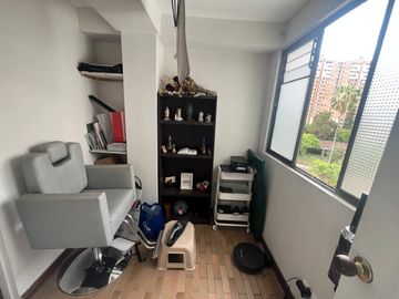 VENTA APARTAMENTO 3 HABITACIONES SECTOR LOS COLORES MEDELLIN