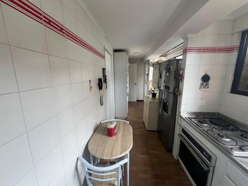 VENTA APARTAMENTO 3 HABITACIONES SECTOR LOS COLORES MEDELLIN