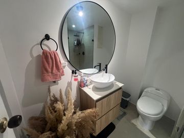 VENTA APARTAMENTO 3 HABITACIONES SECTOR LOS COLORES MEDELLIN