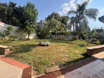 casa en venta de una planta en portones del Campestre, zona norte, De Leon