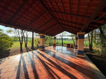 HACIENDA / QUINTA EN VENTA TARIMBARO MICH.