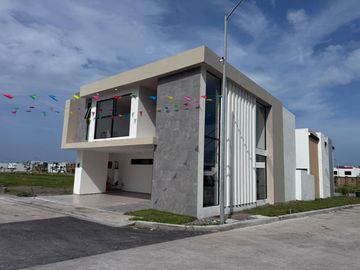 🏡 CASA EN VENTA – PORTAMAR RESIDENCIAL, ALVARADO, VER.