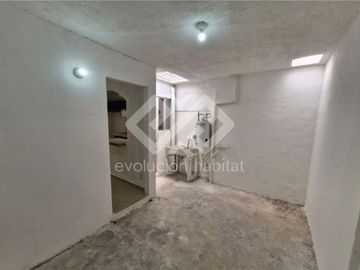 CASA EN VENTA EN FRACCIONAMIENTO EN EMILIANO ZAPATA,MOR.
