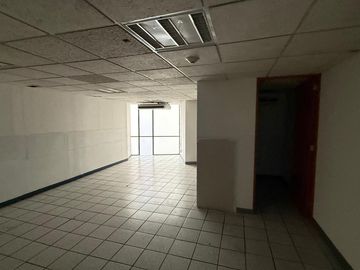 3ER PISO EN RENTA PARA OFICINAS CONSULTORIOS O DESPACHOS