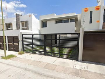 CASA EN VENTA-RECUPERACION BANCARIA San Luis Potosí