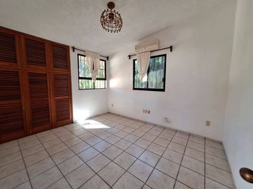 AMPLIA CASA EN VENTA CERCA DE LA PLAYA EL PALMAR