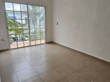 CASA EN VENTA EN RESIDENCIAL VILLA MARINO CANCUN!!!!