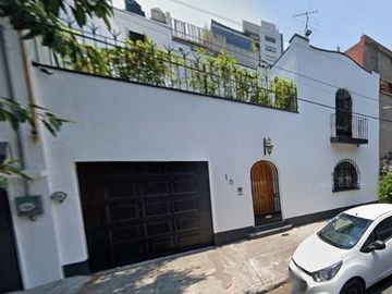 VENTA DE CASA EN CUAUHTEMOC COL HIPODROMO CONDESA CDMX