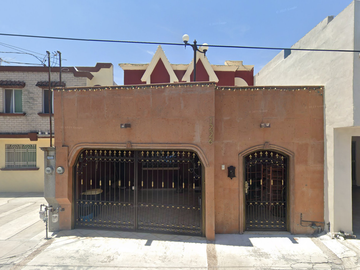 Casa en venta en San Nicolás de la Garza, Col. Fresnos del lago