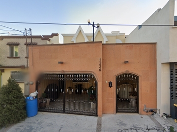 Casa en venta en San Nicolás de la Garza, Col. Fresnos del lago