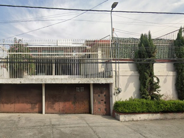 CASA EN VENTA EN COLONIA EN JARDINES DEL PEDREGAL, ALVARO OBREGON, CDMX