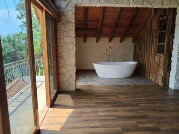 CASA EN RENTA AMEYALCO
