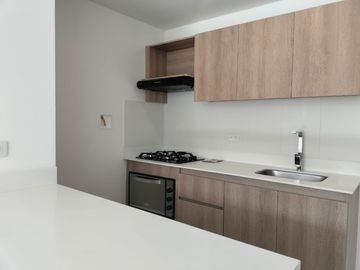 Apartamento en Arriendo en Ciudad del Rio, Poblado Medellín Antioquia