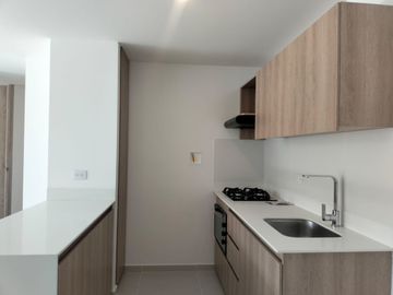 Apartamento en Arriendo en Ciudad del Rio, Poblado Medellín Antioquia