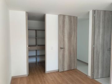 Apartamento en Arriendo en Ciudad del Rio, Poblado Medellín Antioquia