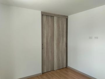 Apartamento en Arriendo en Ciudad del Rio, Poblado Medellín Antioquia