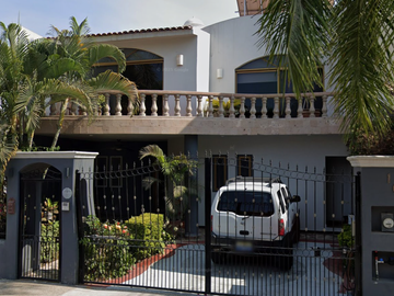 CASA EN VENTA EN COLONIA EN FLUVIAL VALLARTA, PUERTO VALLARTA, JALISCO