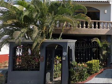 CASA EN VENTA EN COLONIA EN FLUVIAL VALLARTA, PUERTO VALLARTA, JALISCO
