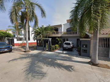 CASA EN VENTA EN COLONIA EN FLUVIAL VALLARTA, PUERTO VALLARTA, JALISCO