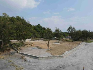 Beach Front Property For sale in Zambales!