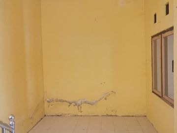 Rumah 2 Lantai 5 Menit dari Kampus Mercu Buana Yogyakarta 1