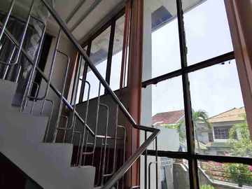 DIJUAL RUMAH TAMAN PONDOK INDAH MURAH SIAP HUNI