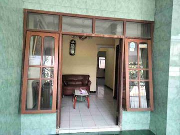 DIJUAL RUMAH GUNUNG SARI INDAH WIYUNG SURABAYA SIAP HUNI
