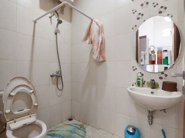 Dijual Rumah Semi Furnished di Sektor 7C Gading Serpong Tangerang