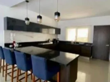 CASA EN VENTA-RECUPERACION BANCARIA Puerto Vallarta Jalisco